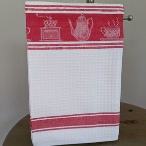 RED/WHITE TEA TOWEL FROM CZECH REPUBLIC